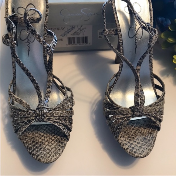 Jessica Simpson snakeskin wooden heel sandals - Picture 3 of 6